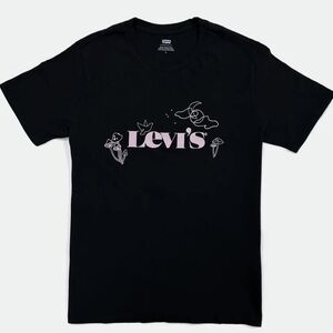 Levi’s Relaxed Tshirt